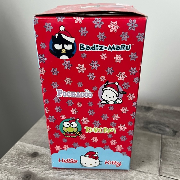 Hello Kitty Ornament - Picture 9 of 11